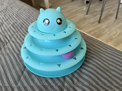 Игрушка с мячиками